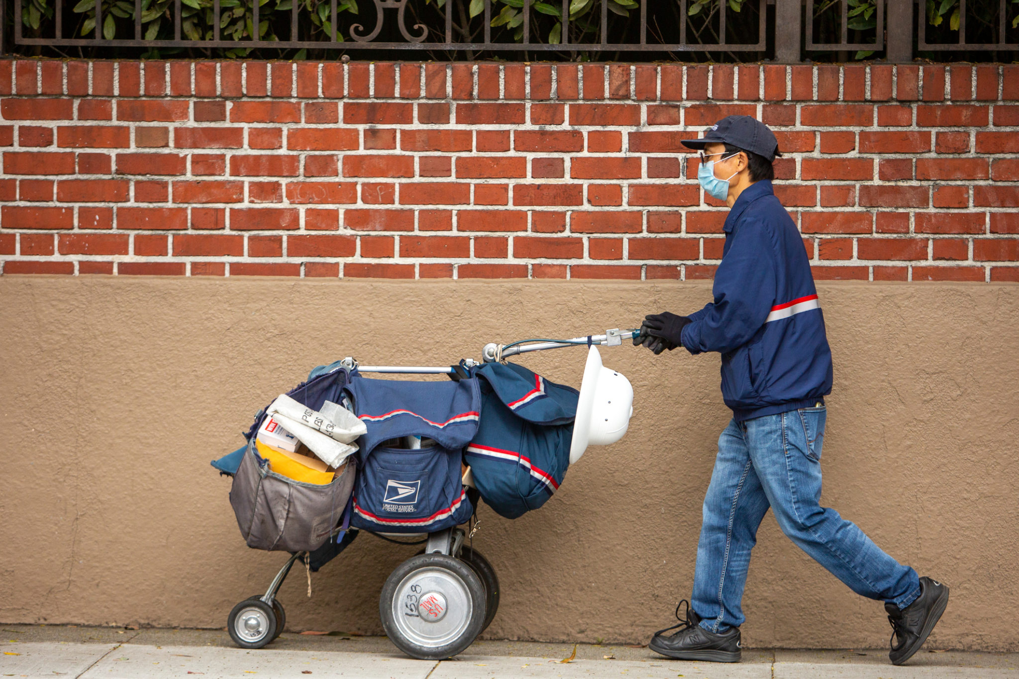 Postal workers forced to do more with less in Washington state Emery