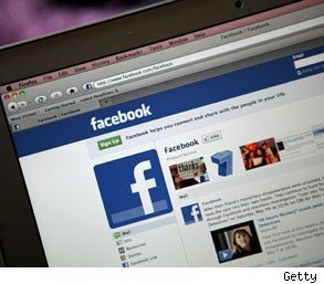 social media snoop