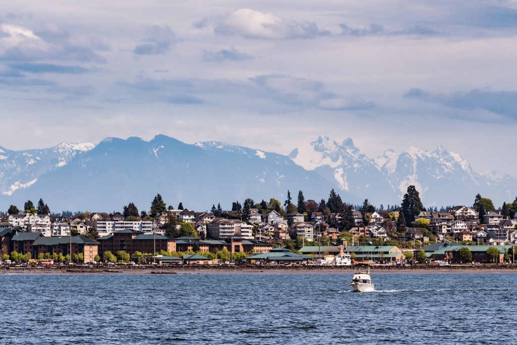 everett washington view from the puget sound