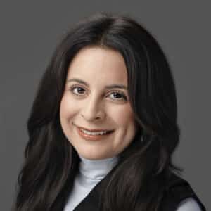 Bianca Marentes, Paralegal